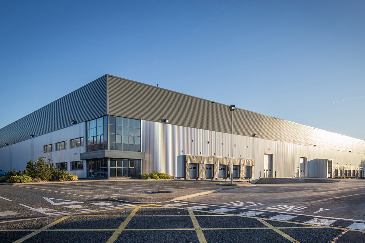 warehouse-1200×800